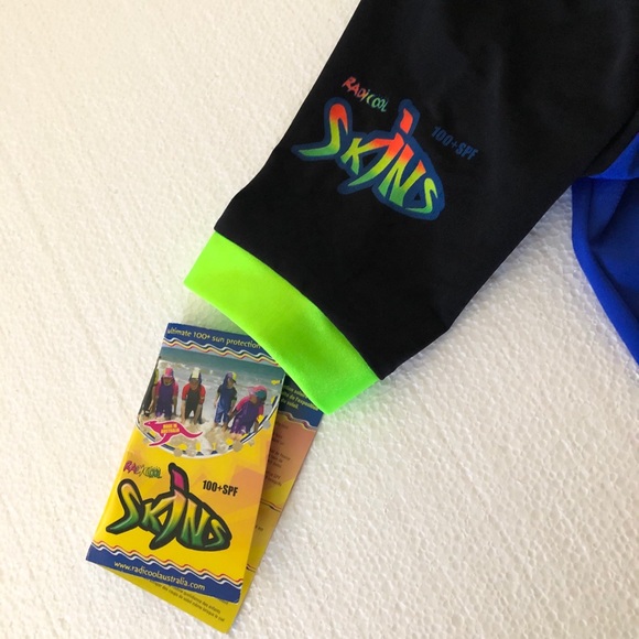 Skinz Radicool One Piece Swim Suit Rash Guard Zip - Picture 5 of 6